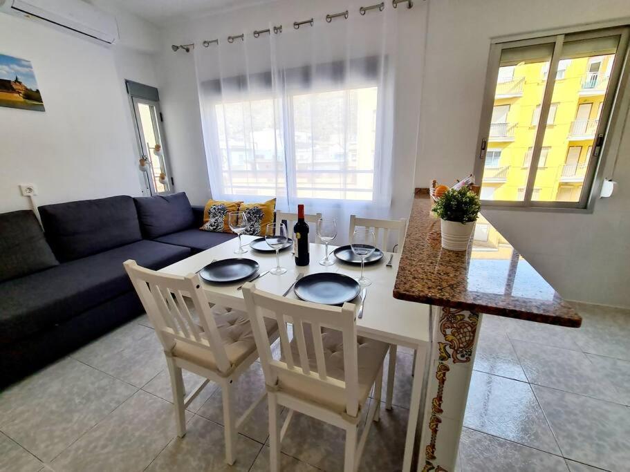 Comodo Apartamento En El Centro De Cullera, Playa 700 Metros Екстериор снимка
